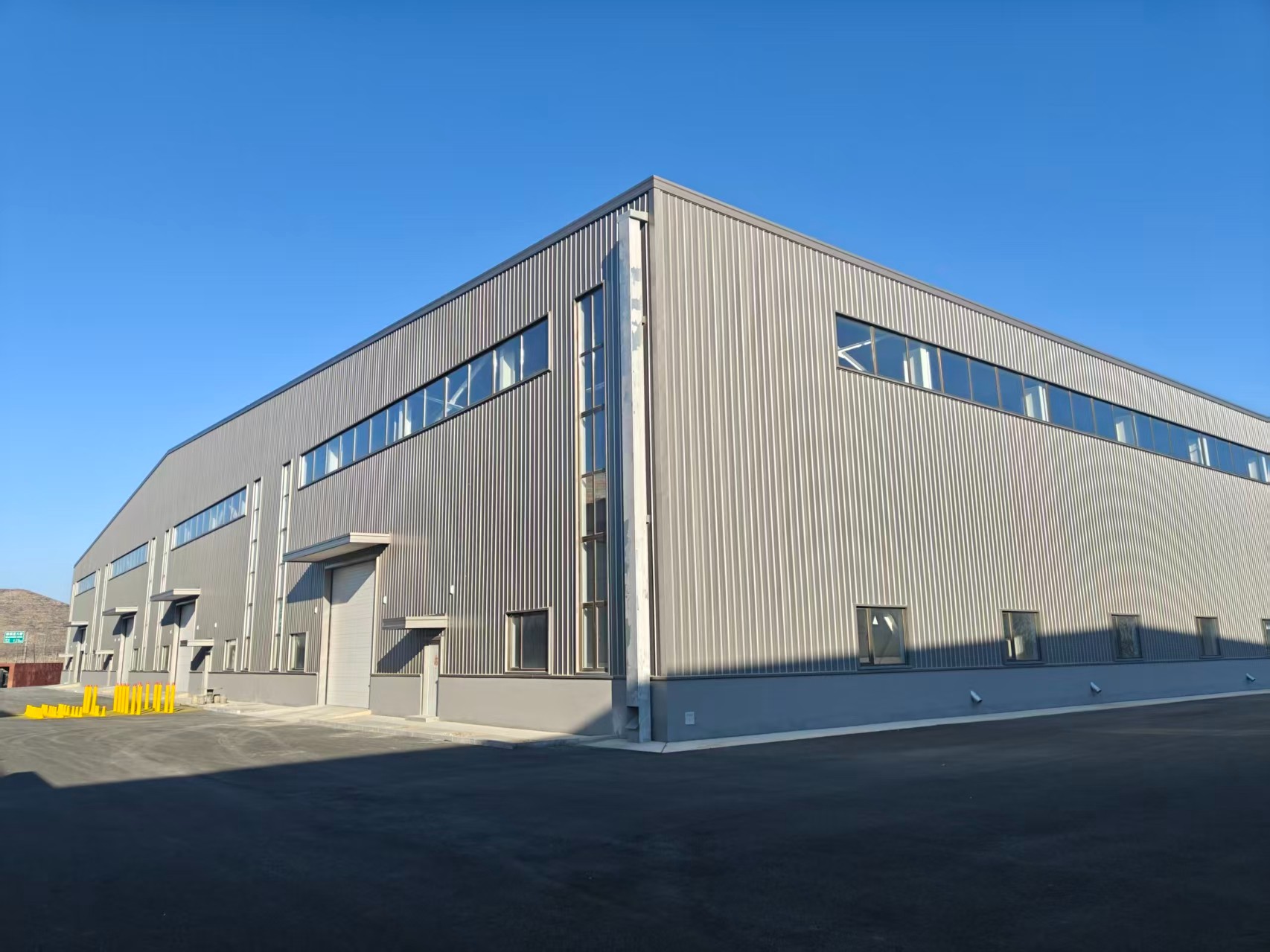 張家口市宣化騰達鉆孔機械有限公司搬遷新廠房